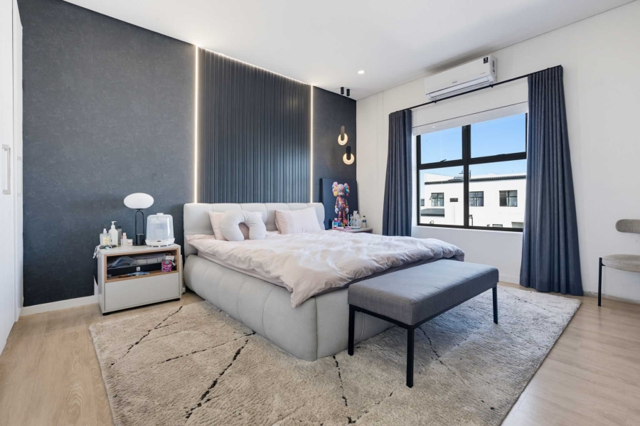 4 Bedroom Property for Sale in Sandown Western Cape